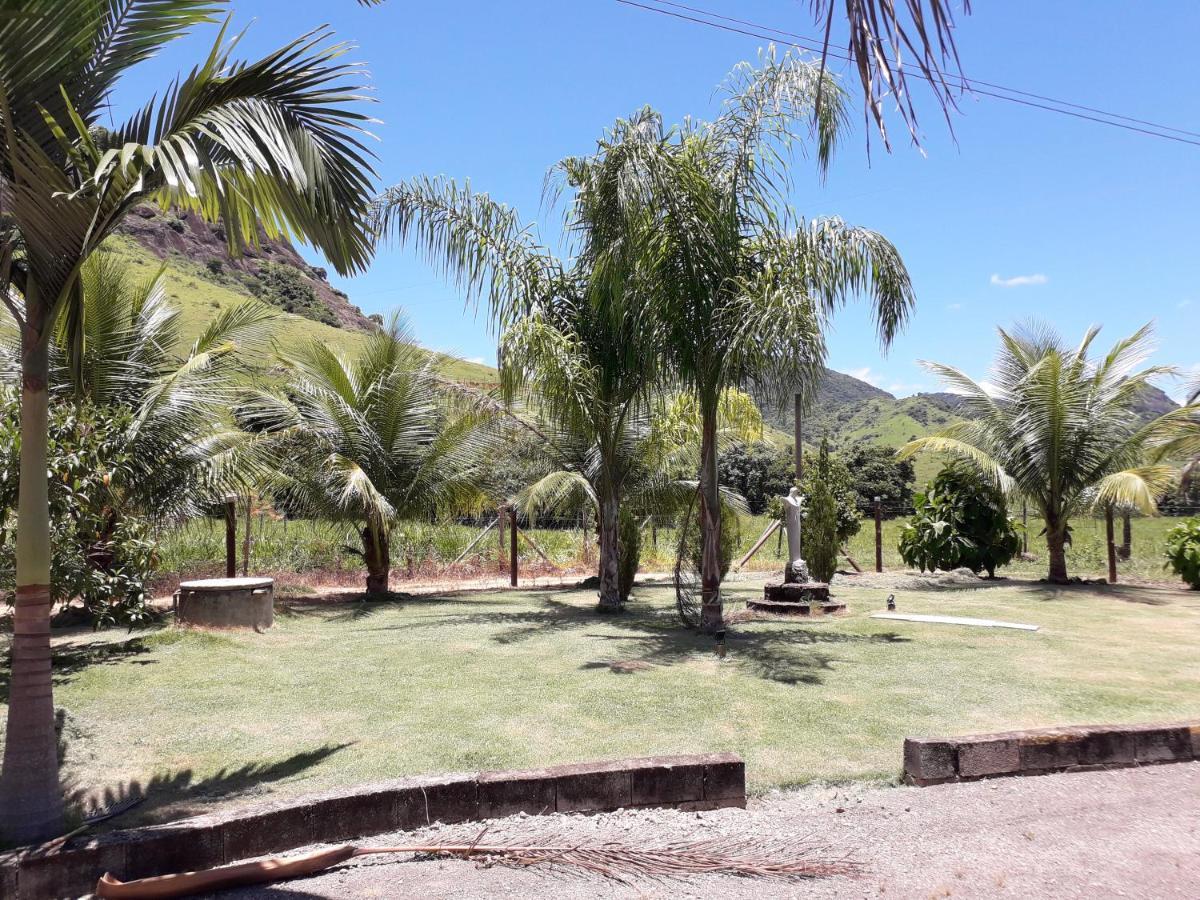 Pousada Chacara Familia H Caratinga Exterior photo